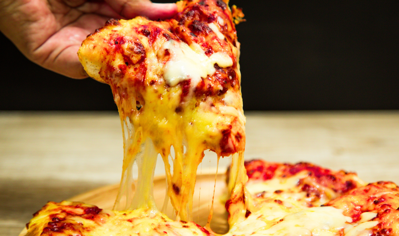 pizza real cheese
